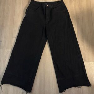 Women's Black Wide-Leg Jeans
